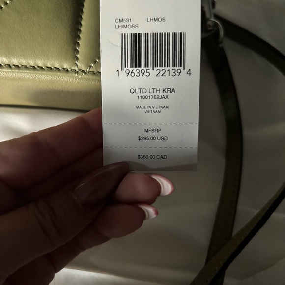 NWT Coach Kira Bag in the color Moss - Picture 4 of 7